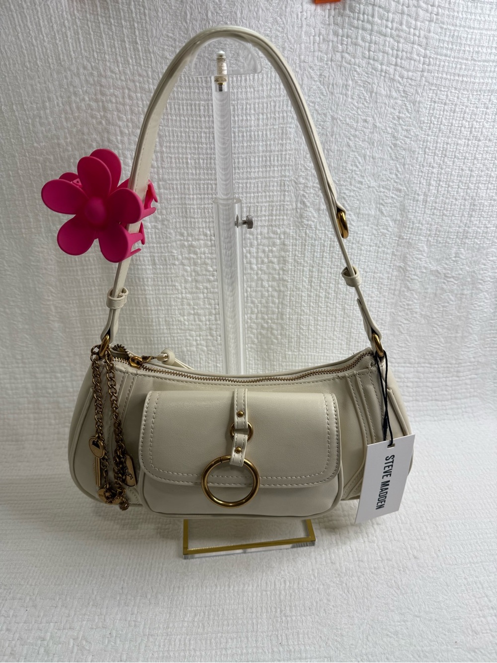 Steve Madden DK Wax Paper BSULLY Shoulder Bag✨